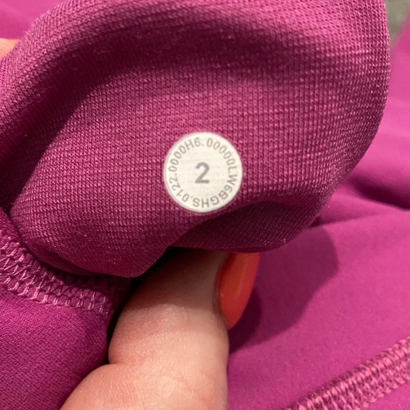 lululemon Align™ High-Rise Crop 21", Purple 16543 - Picture 12 of 13